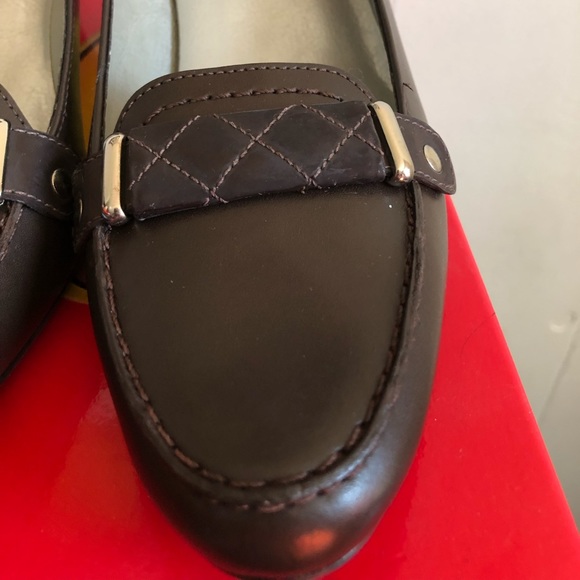 NWT Talbots Gemini Brown Leather Heels, Size 8 - Picture 3 of 7